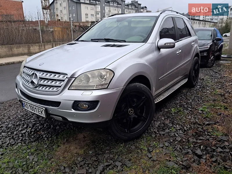 Mercedes-Benz M-Class