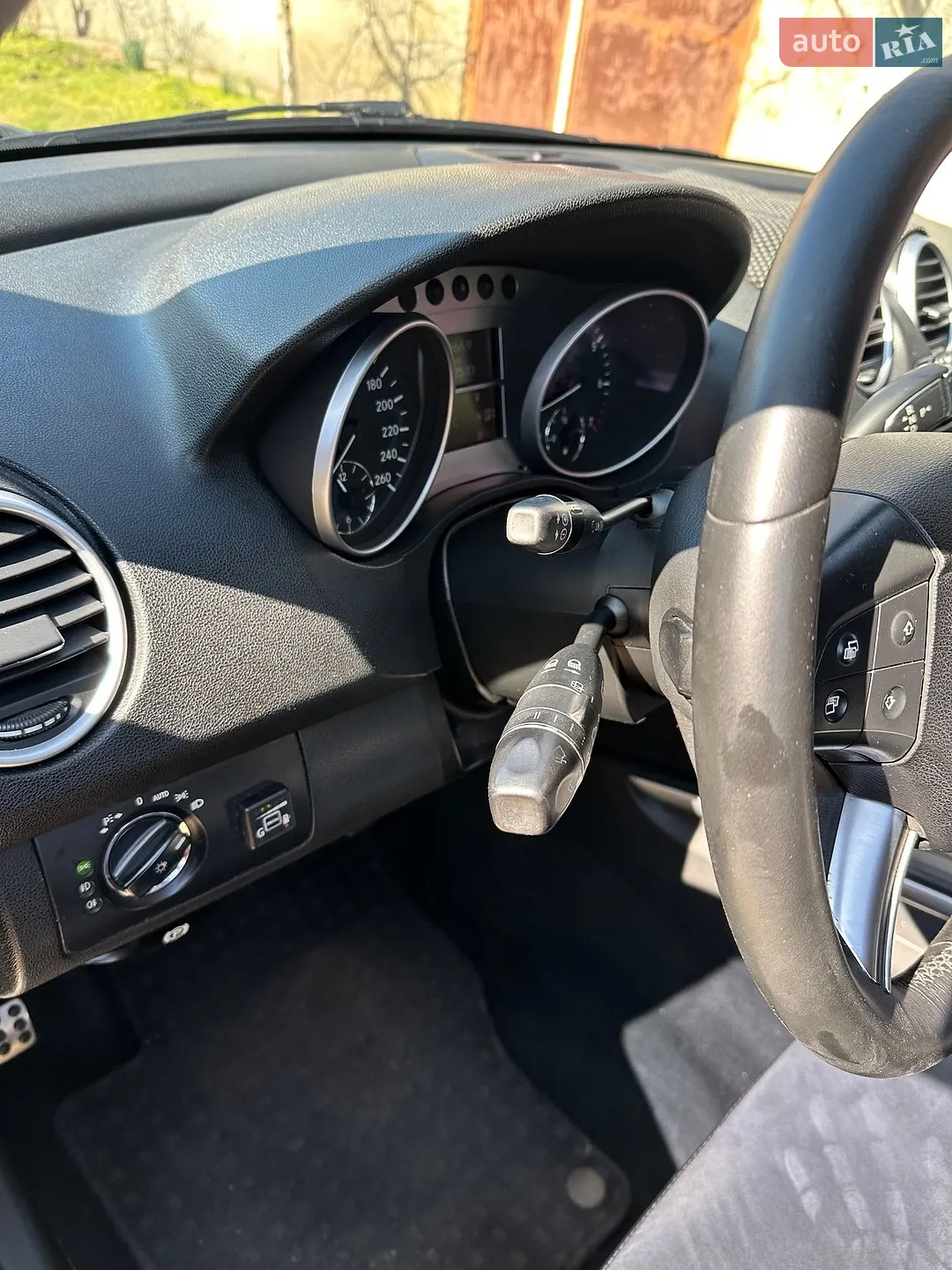 2010 Mercedes-Benz M-klasse - мініатюра 12