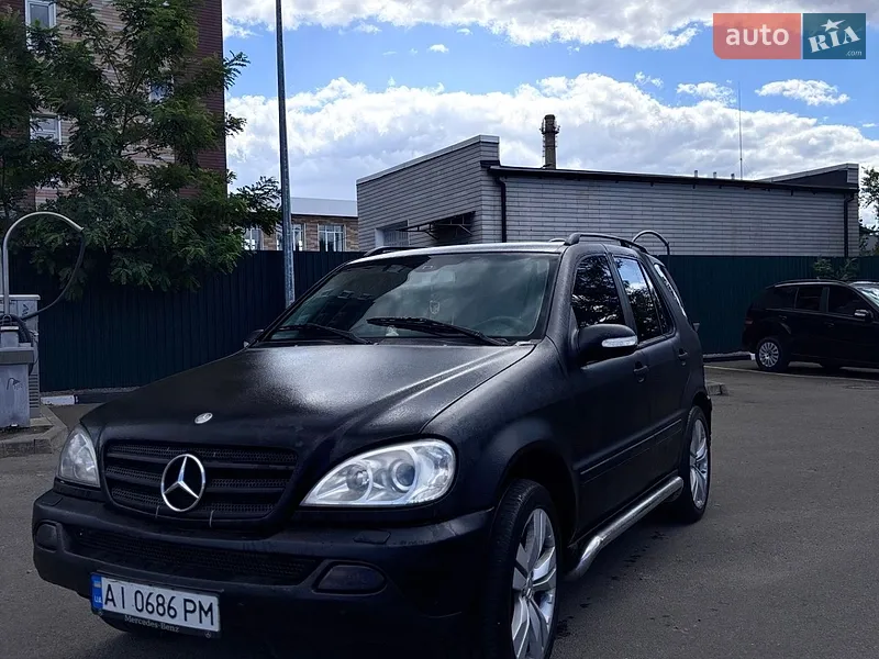 Mercedes-Benz M-Class 2003