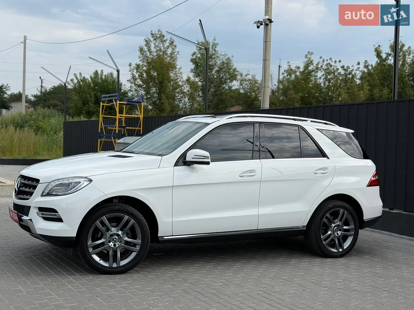 2014 Mercedes-Benz M-klasse - мініатюра 13