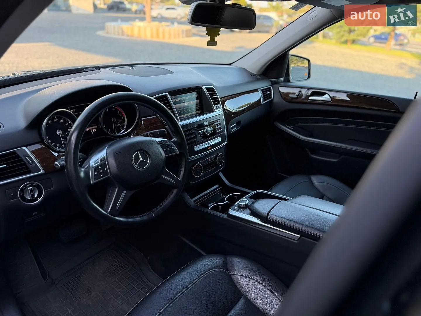 2012 Mercedes-Benz M-klasse - мініатюра 29