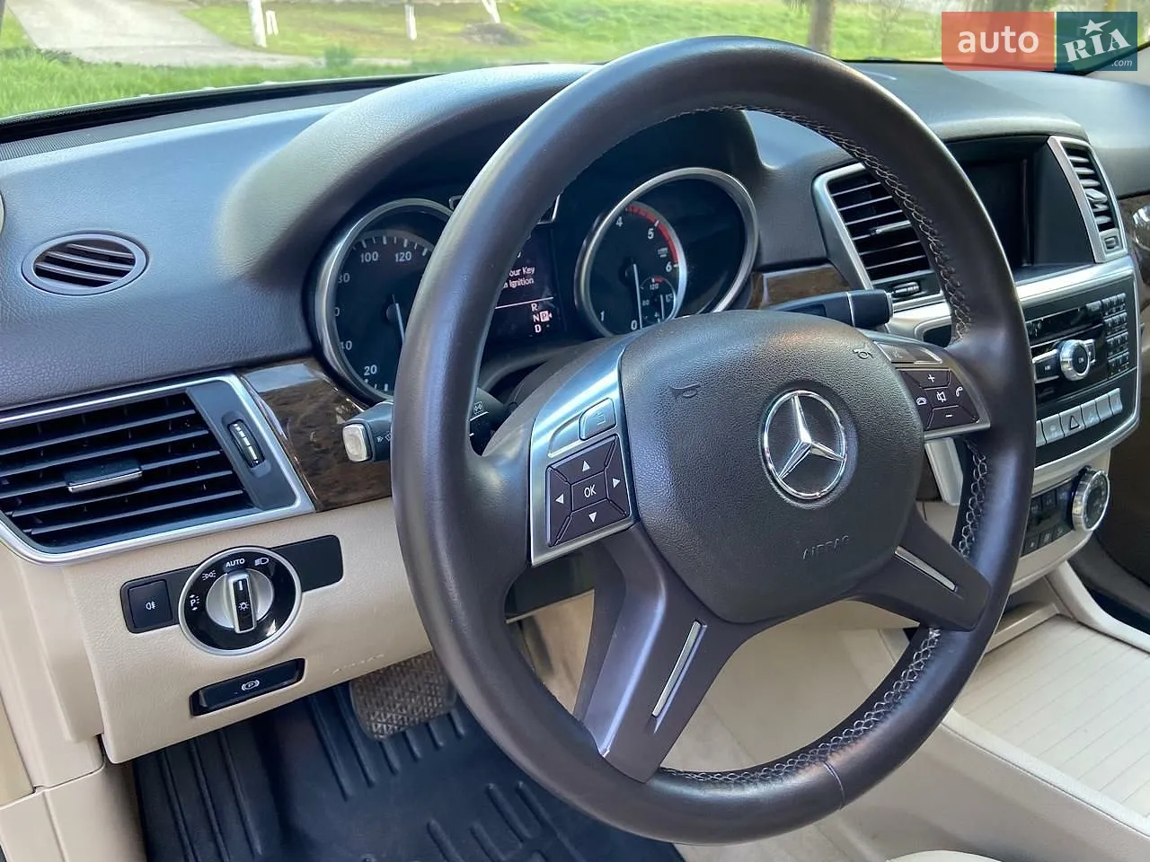 2012 Mercedes-Benz M-klasse - мініатюра 44