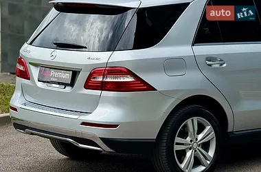 Mercedes-Benz M-Class 2014