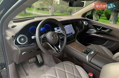 Внедорожник / Кроссовер Mercedes-Benz Maybach EQS SUV 2024 в  фото 27 Внедорожник / Кроссовер Mercedes-Benz Maybach EQS SUV 2024 в
