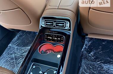 Седан Mercedes-Benz Maybach 2021 в 