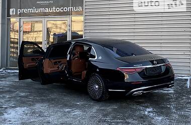 Седан Mercedes-Benz Maybach 2021 в 
