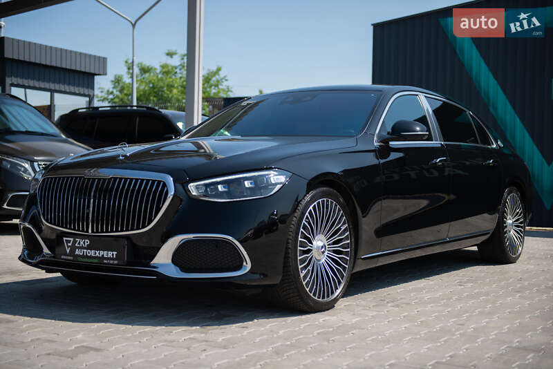 Седан Mercedes-Benz Maybach 2022 в Мукачево