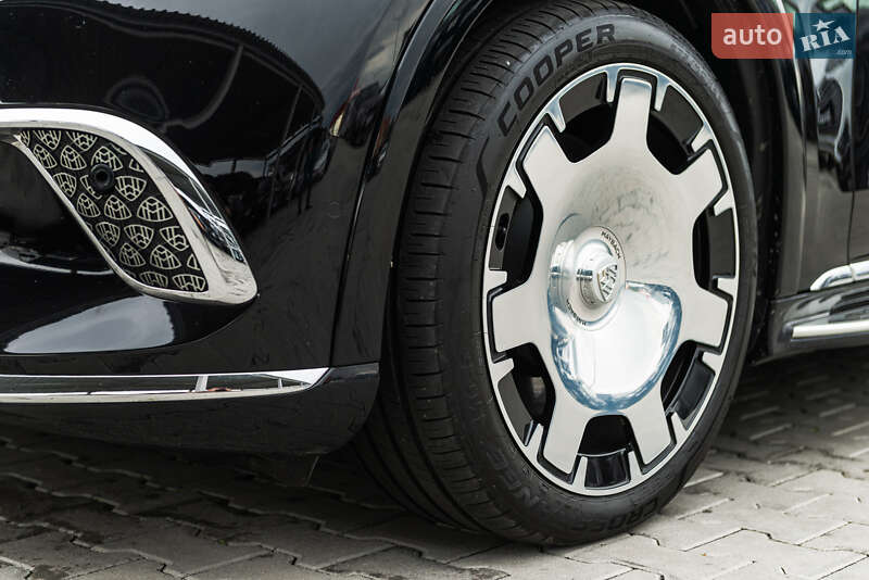 Позашляховик / Кросовер Mercedes-Benz Maybach 2023 в Мукачевому