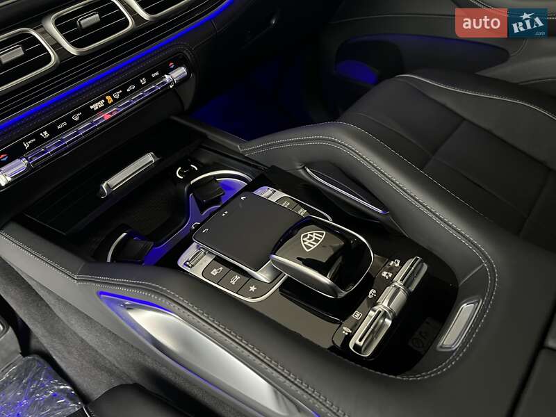 Внедорожник / Кроссовер Mercedes-Benz Maybach 2021 в Киеве