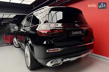 Внедорожник / Кроссовер Mercedes-Benz Maybach 2024 в 