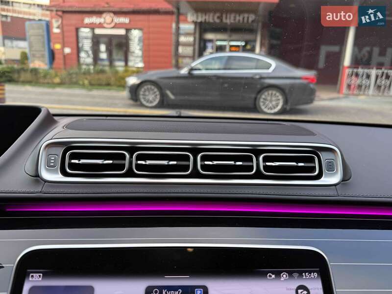 Седан Mercedes-Benz Maybach 2021 в Львові