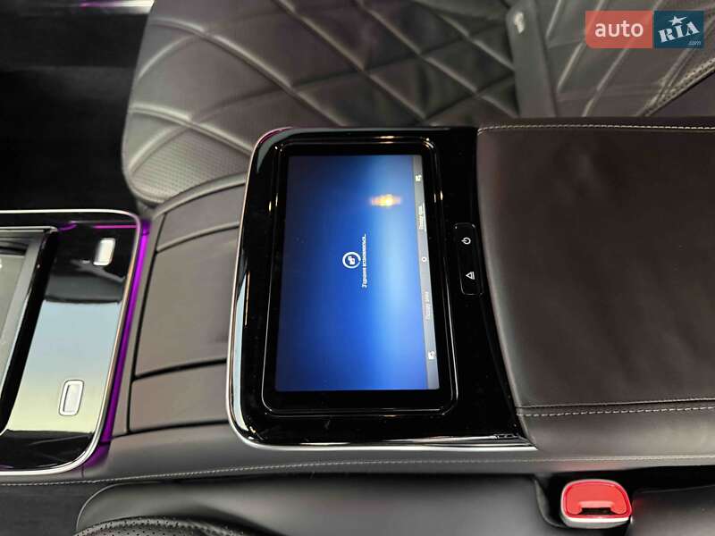 Седан Mercedes-Benz Maybach 2021 в Львові