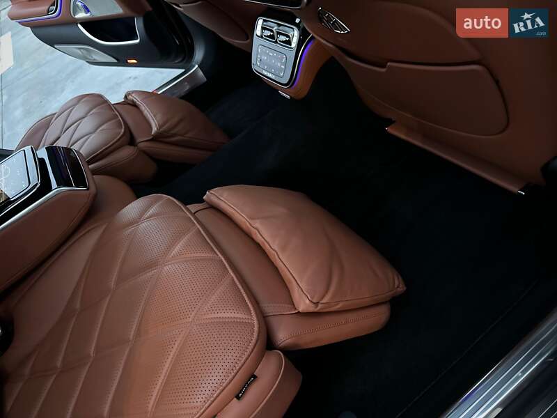 Седан Mercedes-Benz Maybach 2022 в Киеве