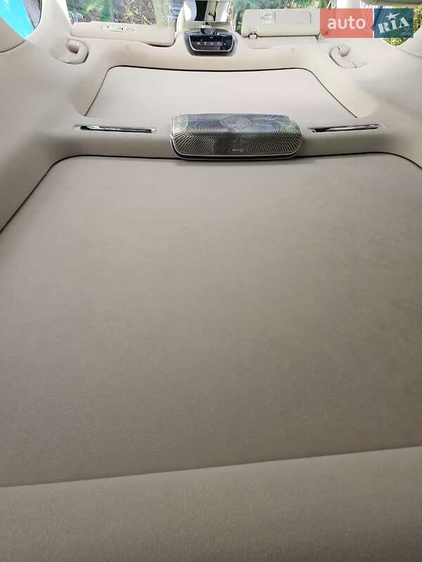 Седан Mercedes-Benz Maybach 2022 в Киеве фото 39 Седан Mercedes-Benz Maybach 2022 в Киеве