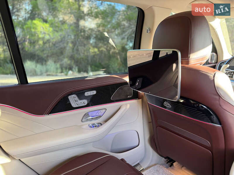 Позашляховик / Кросовер Mercedes-Benz Maybach 2022 в Києві фото 3 Позашляховик / Кросовер Mercedes-Benz Maybach 2022 в Києві
