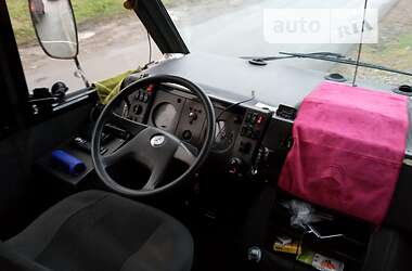 Туристичний / Міжміський автобус Mercedes-Benz MB-Class 1994 в 