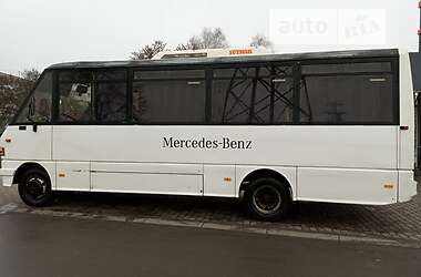 Туристичний / Міжміський автобус Mercedes-Benz MB-Class 1994 в 