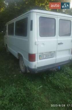 Минивэн Mercedes-Benz MB-Class 1995 в 