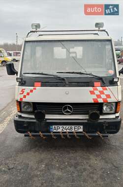 Минивэн Mercedes-Benz MB-Class 1988 в 