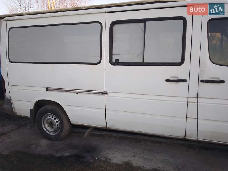 Універсал Mercedes-Benz MB-Class 2002 в Шацьку
