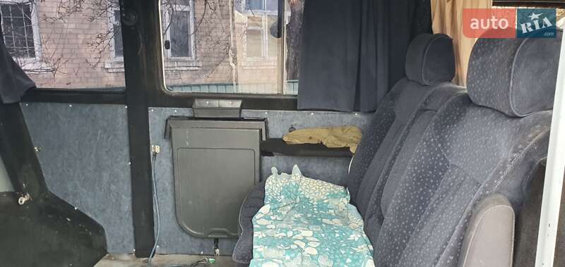 Микроавтобус Mercedes-Benz MB-Class 1990 в Краматорске