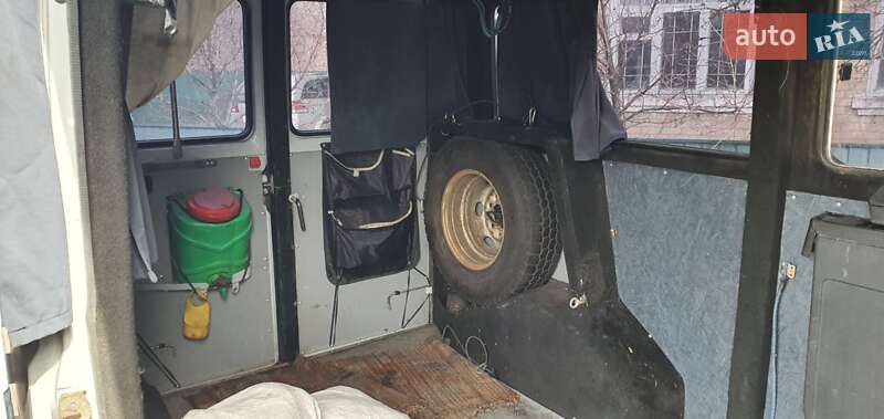 Микроавтобус Mercedes-Benz MB-Class 1990 в Краматорске