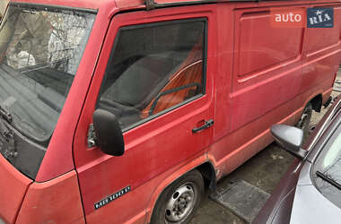 Грузовой фургон Mercedes-Benz MB-Class 1995 в 