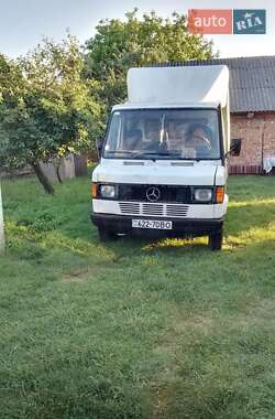 Минивэн Mercedes-Benz MB-Class 1993 в Луцке