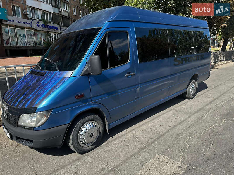 Грузовой фургон Mercedes-Benz MB-Class 1997 в Кривом Роге