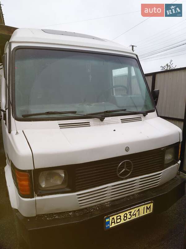 Mercedes-Benz MB-Class 1993 Mercedes-Benz MB-Class 1993