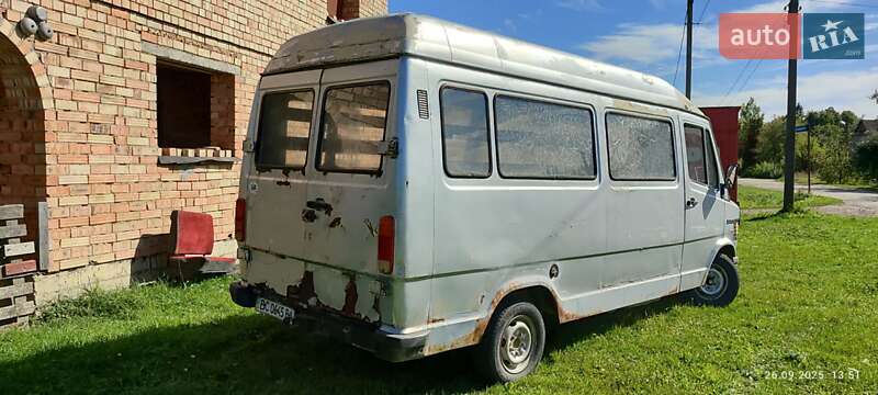 Минивэн Mercedes-Benz MB-Class 1987 в Коломые