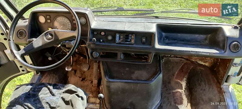 Минивэн Mercedes-Benz MB-Class 1987 в Коломые