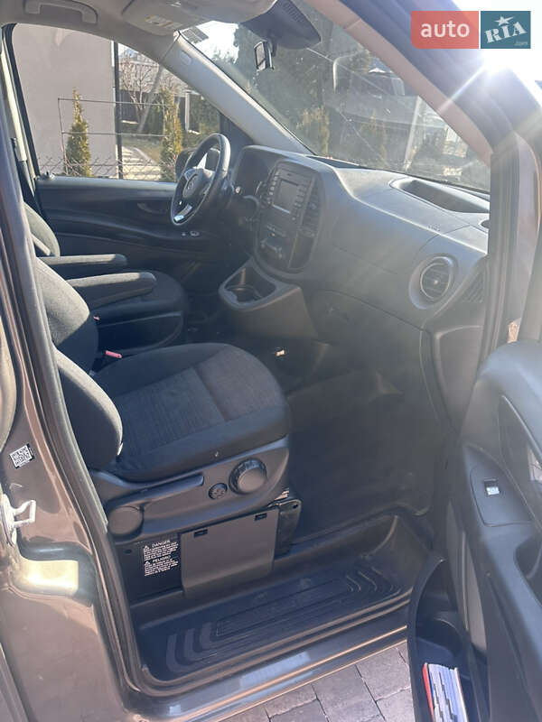 Мінівен Mercedes-Benz Metris 2017 в Львові