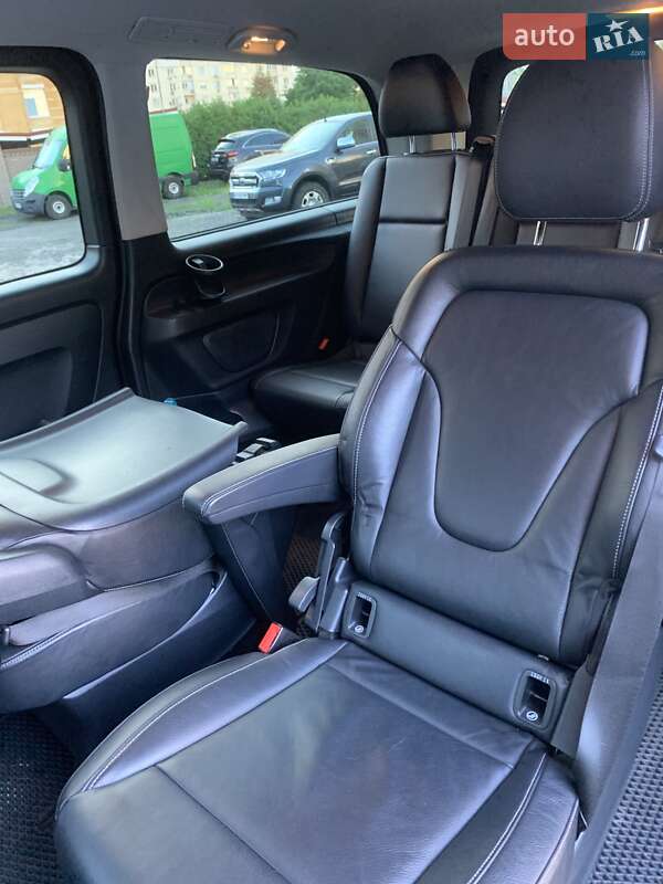 Минивэн Mercedes-Benz Metris 2016 в Киеве