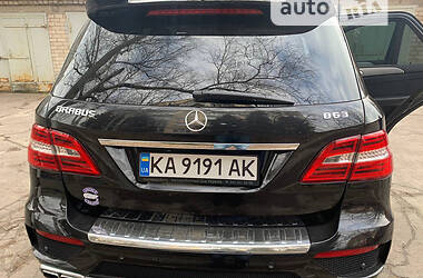 Внедорожник / Кроссовер Mercedes-Benz ML 63 AMG 2014 в Киеве