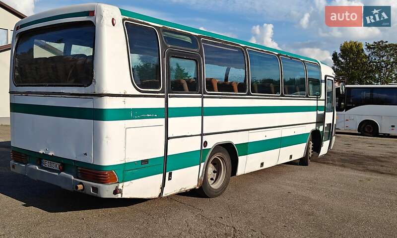 Туристический / Междугородний автобус Mercedes-Benz O 303 1987 в Днепре