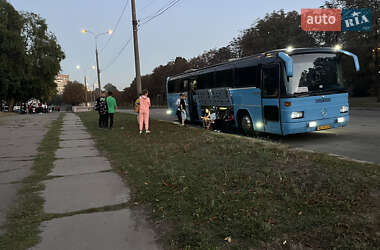 Туристический / Междугородний автобус Mercedes-Benz O 303 1985 в Кривом Роге