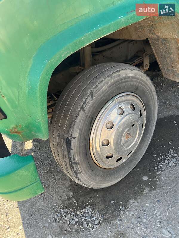 Пригородный автобус Mercedes-Benz O 309 1980 в Чорткове