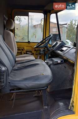 Мікроавтобус Mercedes-Benz O 407 1988 в  фото 6 Мікроавтобус Mercedes-Benz O 407 1988 в