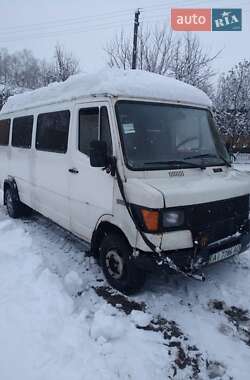 Пригородный автобус Mercedes-Benz O 408 1995 в 