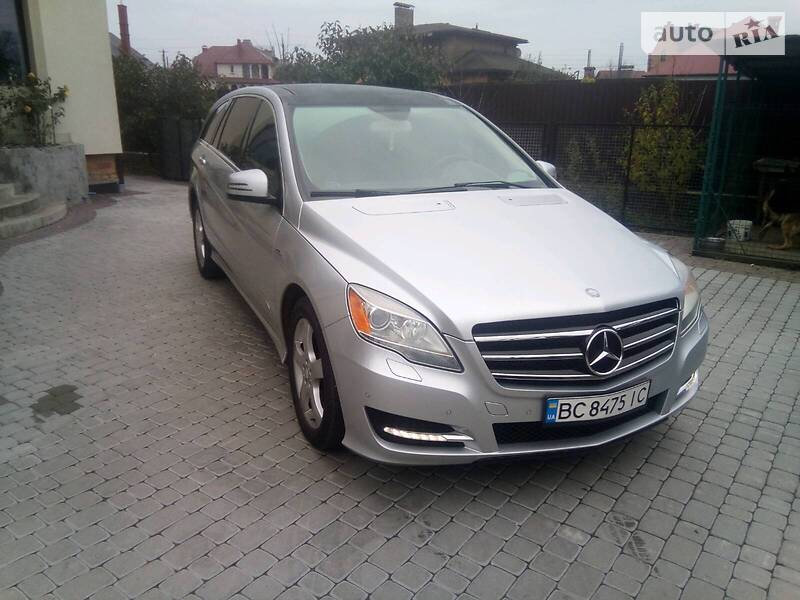 Мінівен Mercedes-Benz R-Class 2011 в Сокалі