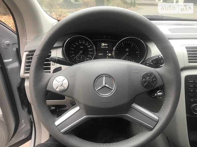 Универсал Mercedes-Benz R-Class 2010 в Львове