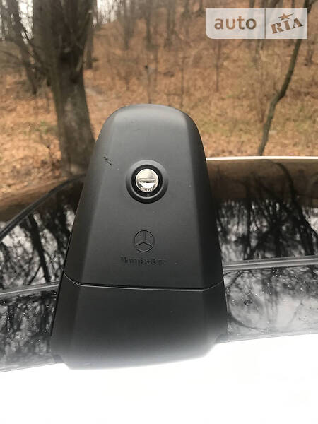 Универсал Mercedes-Benz R-Class 2010 в Львове