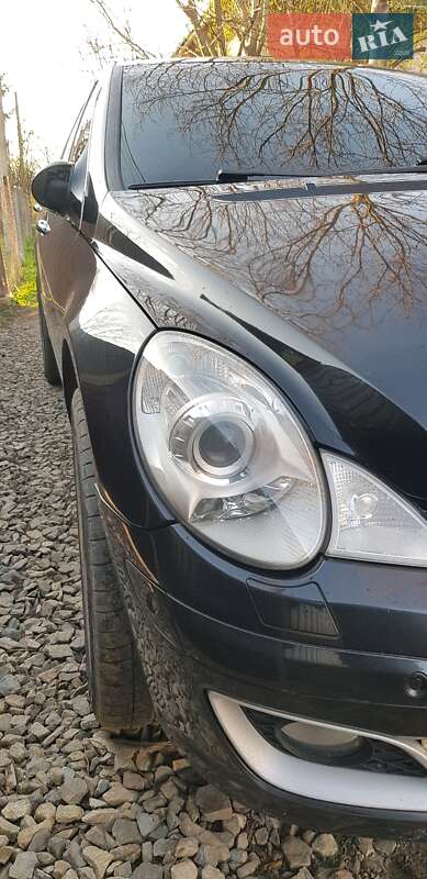 Универсал Mercedes-Benz R-Class 2006 в Ивано-Франковске