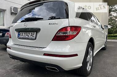 Универсал Mercedes-Benz R-Class 2010 в Киеве