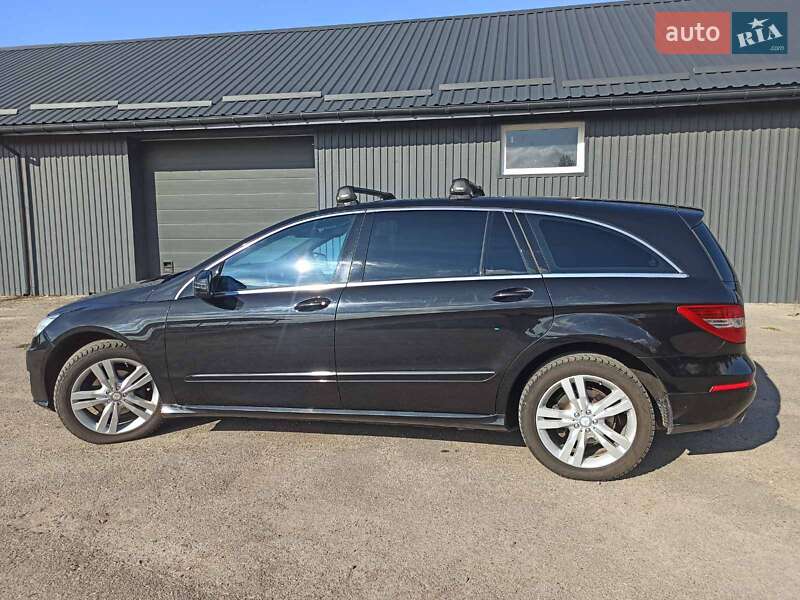 Mercedes-Benz R-Class 2011