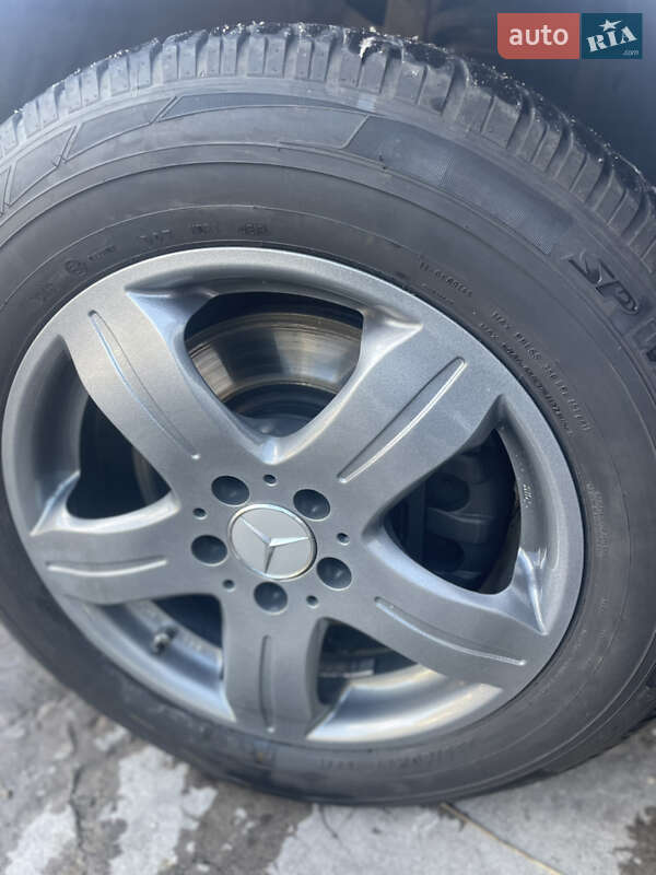 Мінівен Mercedes-Benz R-Class 2007 в Кам'янському