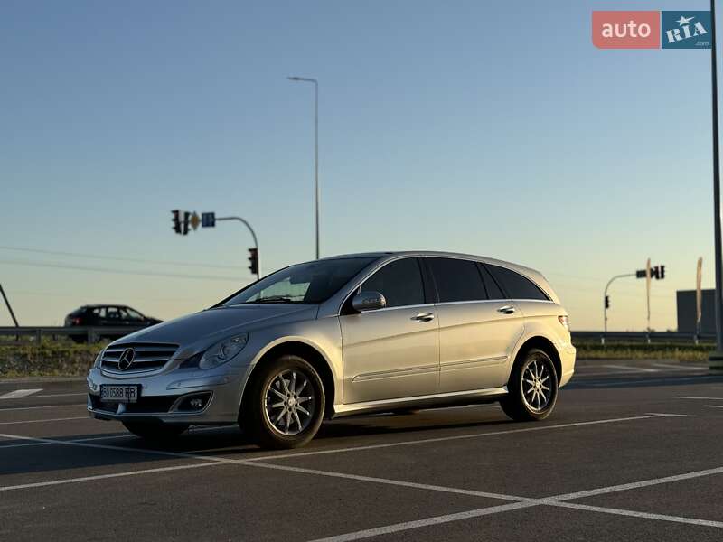 Универсал Mercedes-Benz R-Class 2005 в Яворове