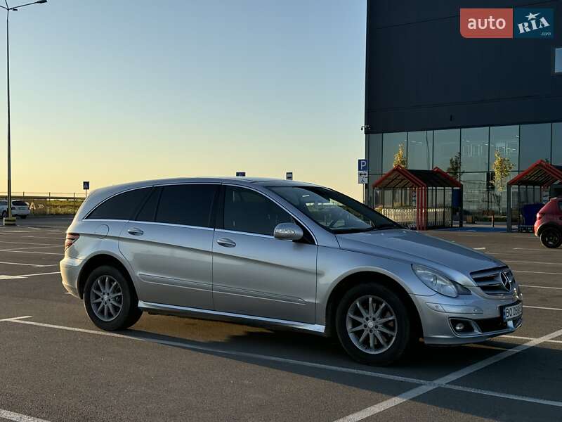 Универсал Mercedes-Benz R-Class 2005 в Яворове