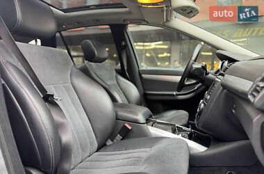 Універсал Mercedes-Benz R-Class 2006 в 